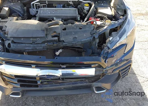 2024 Subaru Ascent Touring 7-Passenger z USA, uszkodzony, nr VIN 4S4WMAWD1R3401854